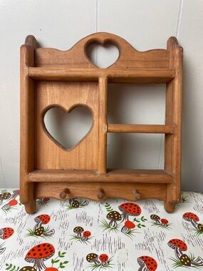Wooden Heart Trinket Shelf With Pegs